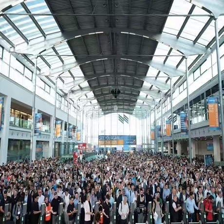 InterSolar Europe 2025 | PandaSolar präsentierte innovative Solar-Montagelösungen in München